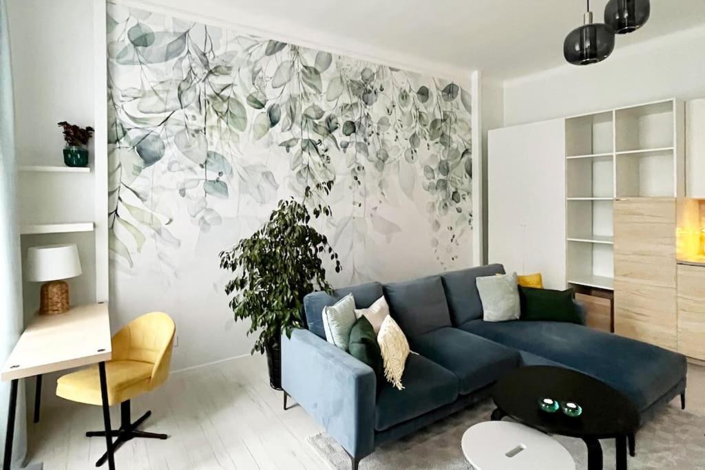 Apartment Football Fan Retreat On Rumbach Street By Newave *